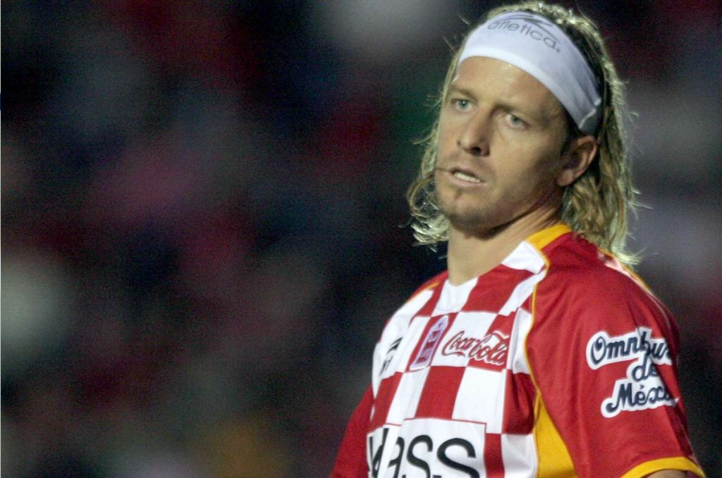 Carlos Casartelli, un goleador de carrera larga en la Liga MX