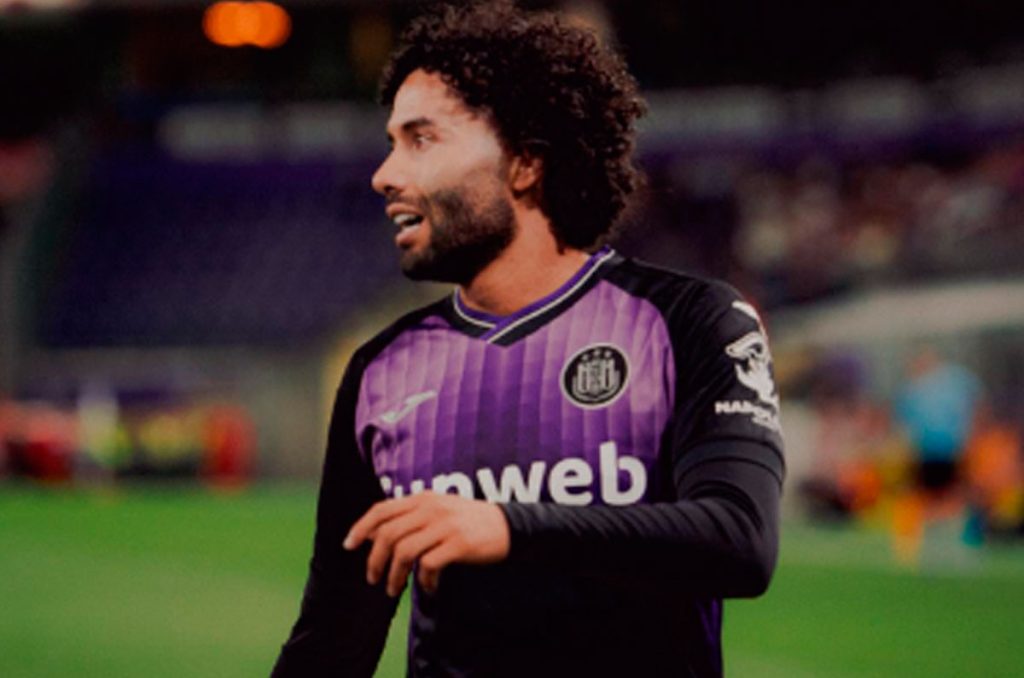 César Chino Huerta se prepara para enfrentar al AEK de Luka Jovic y Orbelín Pineda
