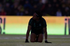 Después del fracaso en Leagues Cup, rueda la primer cabeza en Santos Laguna