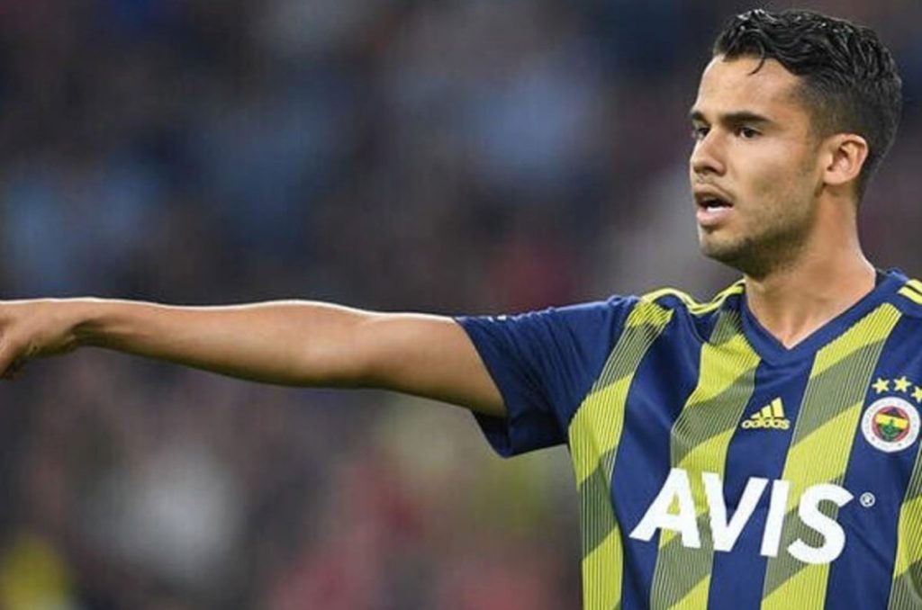 Diego Reyes en su paso por el Fenerbahce de Turquía