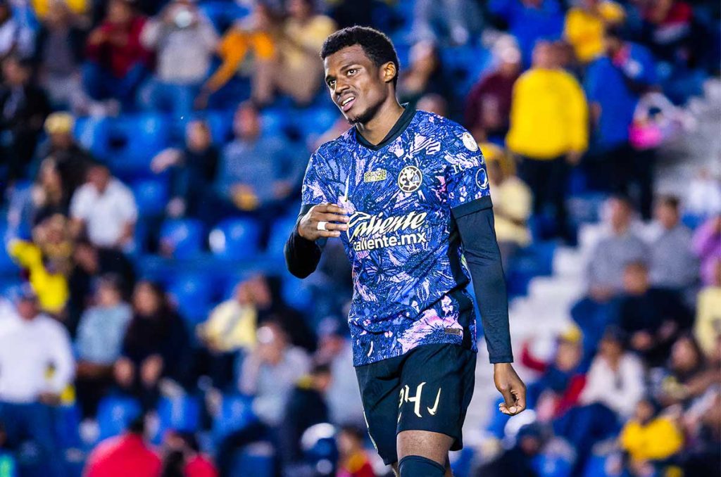 Dilrosun en la rampa de salida. Tigres, Necaxa y Atlas son sus posibles opciones