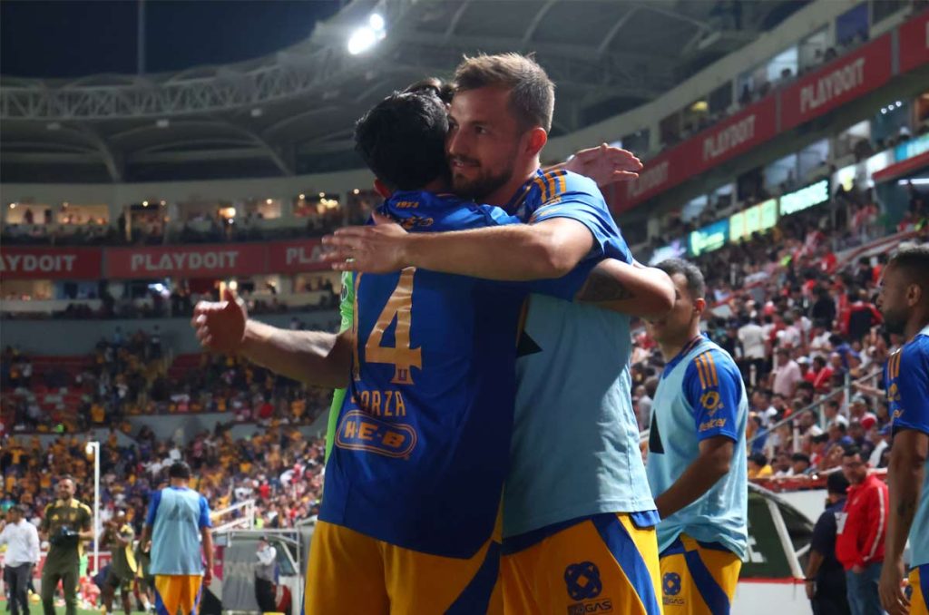 Eugenio Pizzuto simplemente no puede asentarse en Tigres UANL