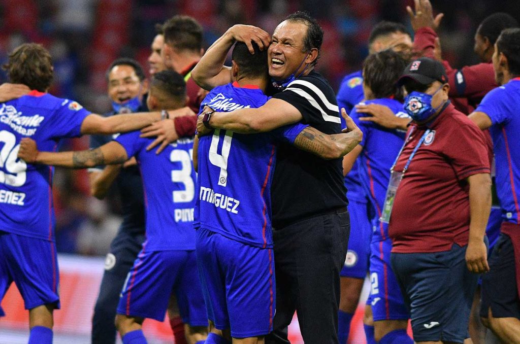 Finalmente, Reynoso pudo hacer historia con Cruz Azul