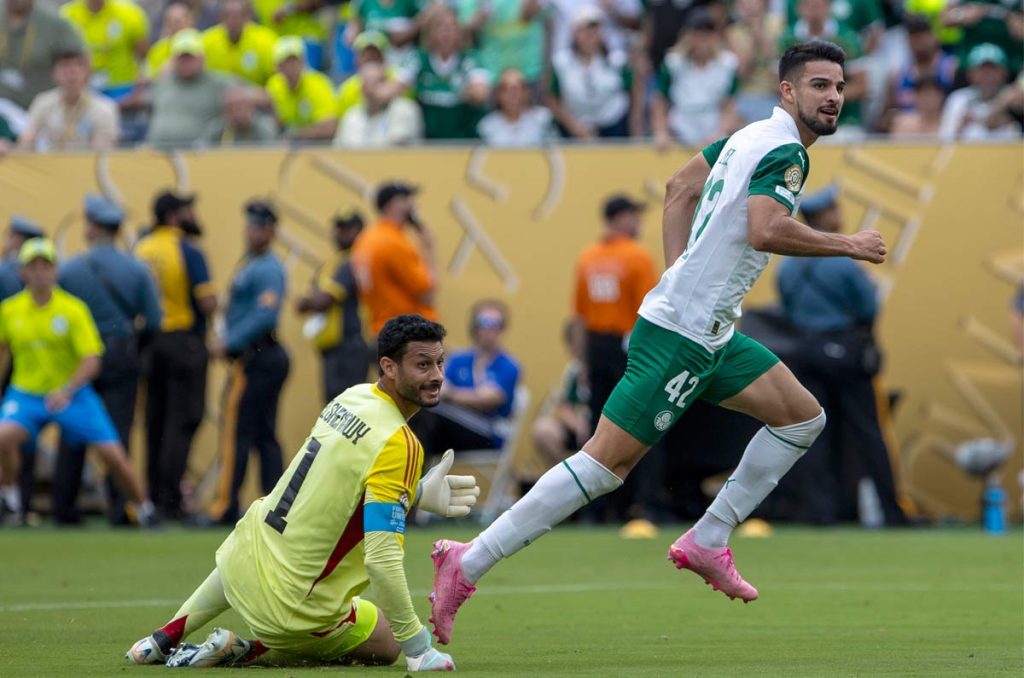 Flaco López, un fichaje imposible de pagar para Rayados de Monterrey