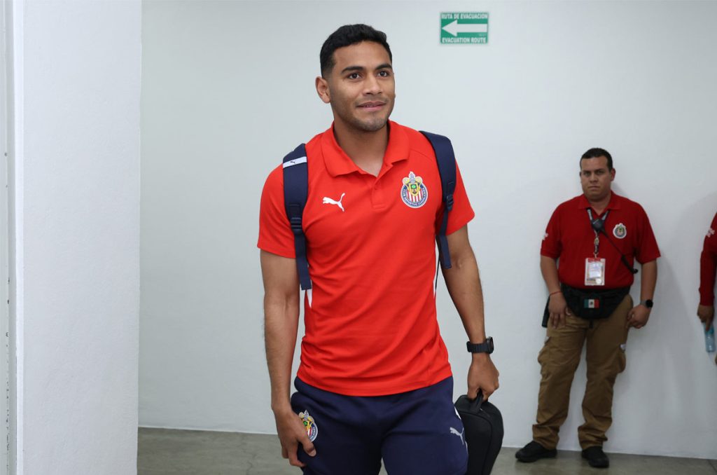 Gilberto Tiba Sepúlveda quiere salir de las Chivas de Guadalajara