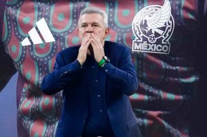 Javier Aguirre borra al delantero mexicano con más goles en 2025