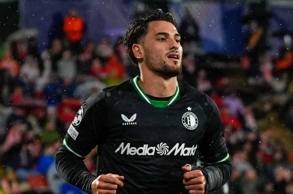 Julián Carranza, un delantero que está en la mira de Rayados de Monterrey