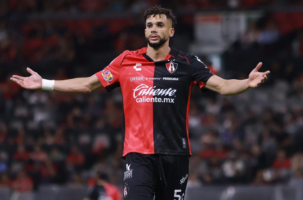 Matheus Dória está en la mira del Fortaleza de Brasil