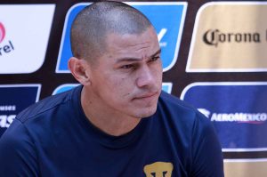 Mediante una aplicación, fanáticos de Pumas piden despedida de Darío Verón