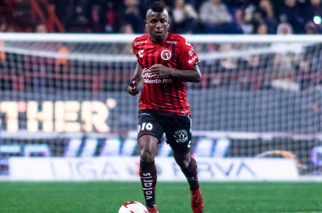 Miller Bolaños no la pasa bien desde su salida de Xolos de Tijuana