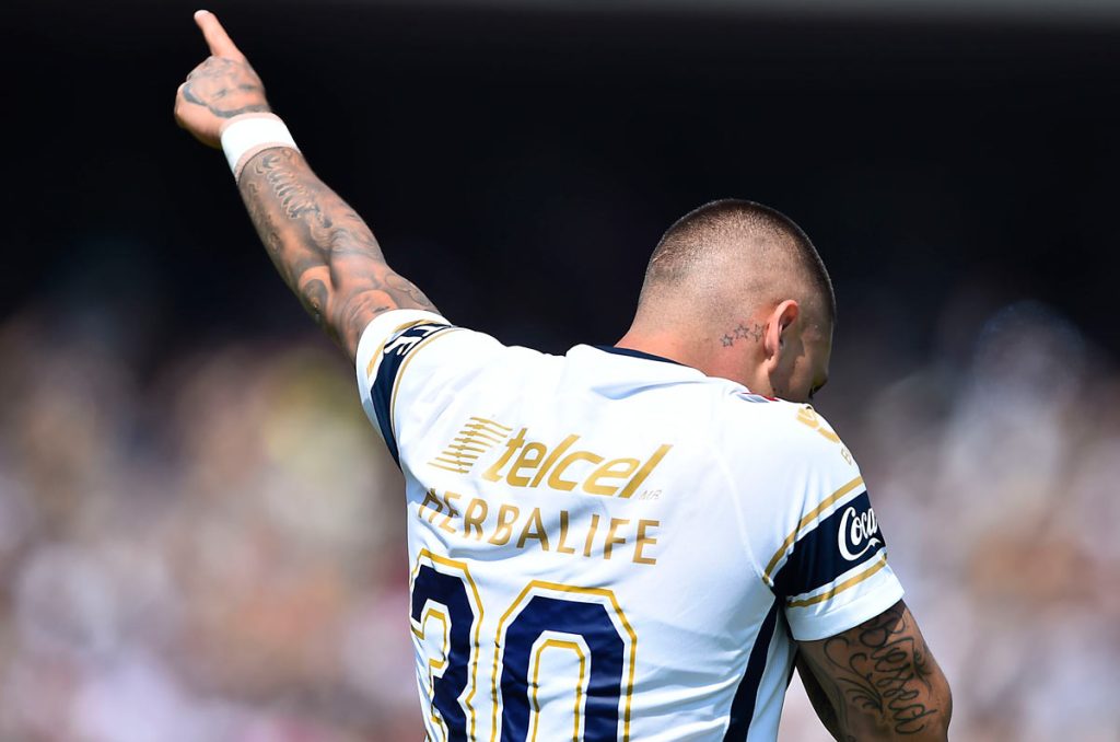 Nico Castillo era más explosivo que Juan Ignacio Dinenno en Pumas