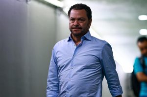 ¿Nuevo fracaso de Santiago Baños? América pregunta por refuerzo y le cierran la puerta