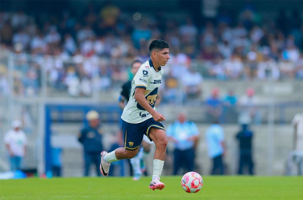 Piero Quispe sigue siendo el señalado para salir de Pumas