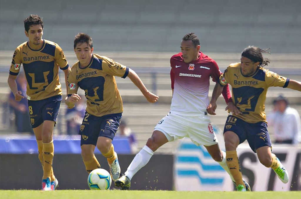 Chispa Velarde y Martín Bravo en su paso por Pumas