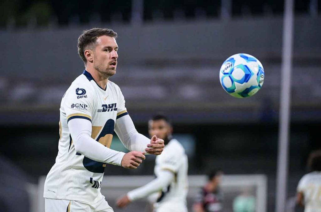 Aaron Ramsey se estrena y entre polémicas, Pumas triunfa vs Atlas