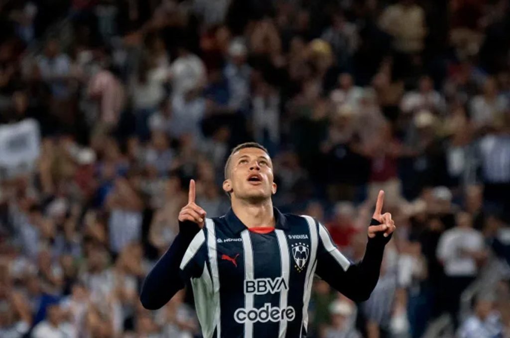 Deossa deja las filas de Rayados de Monterrey para sumarse con Real Betis
