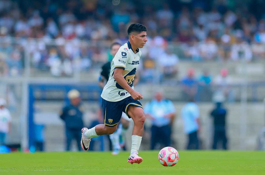 Sale un nuevo equipo para Piero Quispe en México