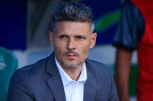 Tano Ortiz regresa al futbol con uno de los más grandes