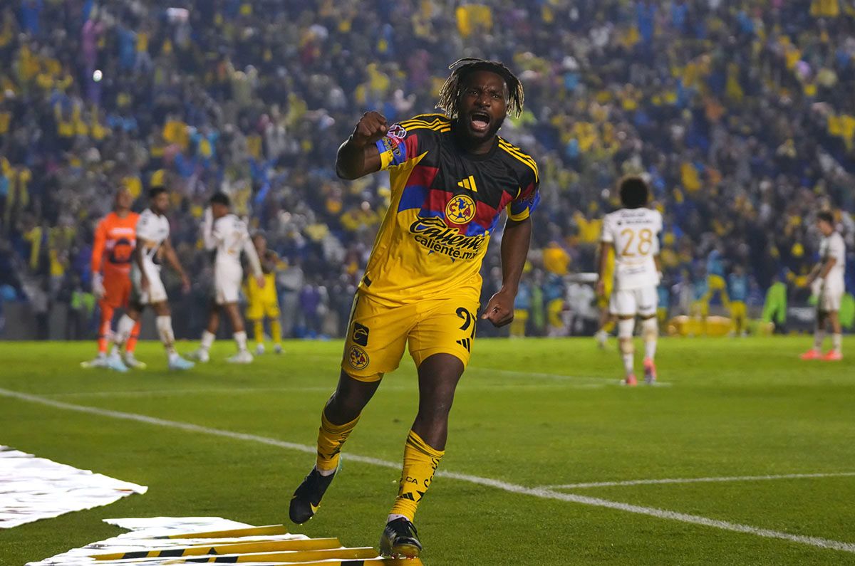 ¡Exhibición azulcrema! América golea a Pumas en Clásico Capitalino