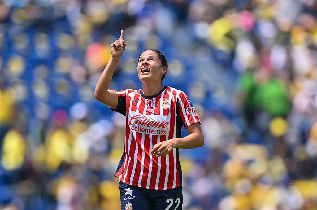 Denise Castro se lució en el Clásico de la Liga MX Femenil