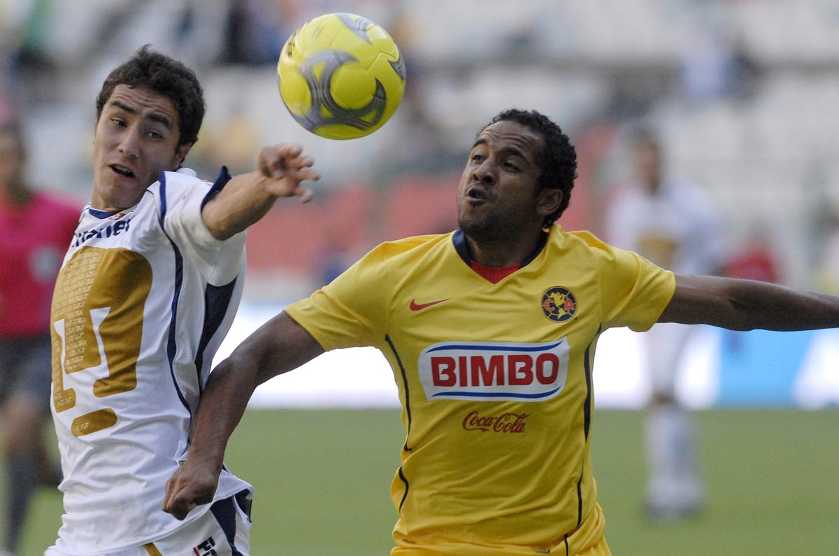 Así le ha ido a Efraín Juárez en el historial del Clásico Capitalino