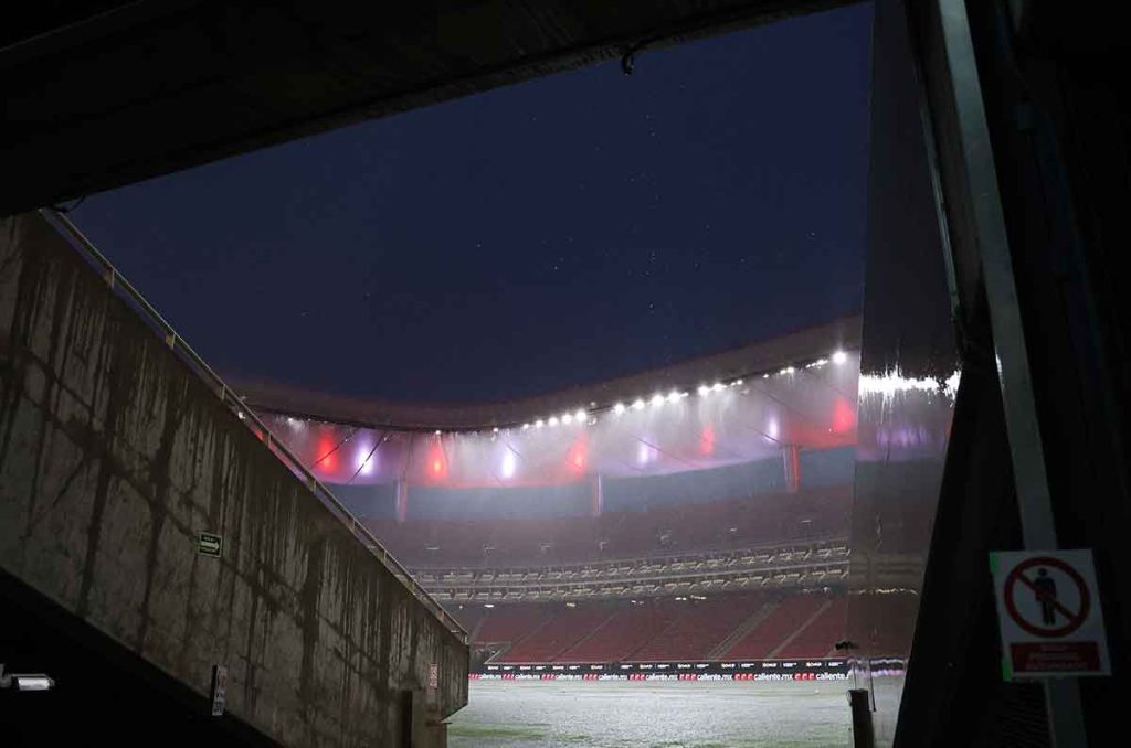 Chivas y Tigres ¿Por qué se suspendió y cuando se jugará?