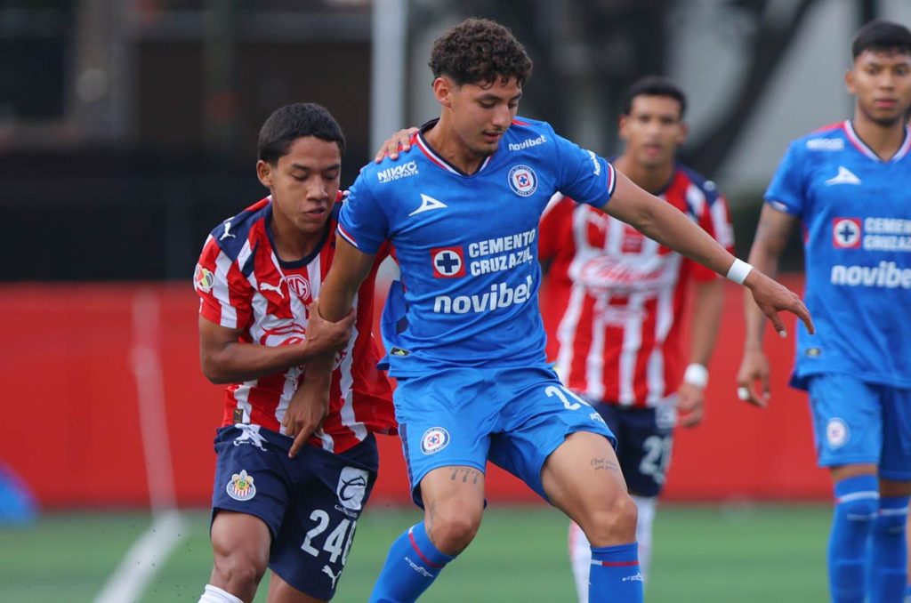Emmanuel Sánchez, canterano de la Máquina de Cruz Azul