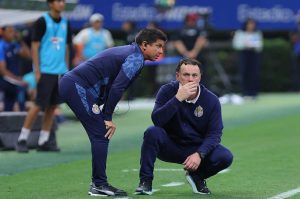 Gabriel Milito iguala la marca de Matías Almeyda en Chivas