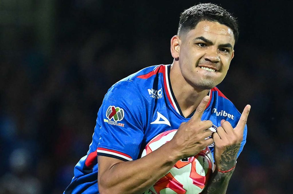 Cruz Azul deberá tomar una decisión respecto al Toro Fernández