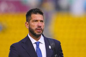 Gallos de Querétaro decide el futuro de Benjamín Mora