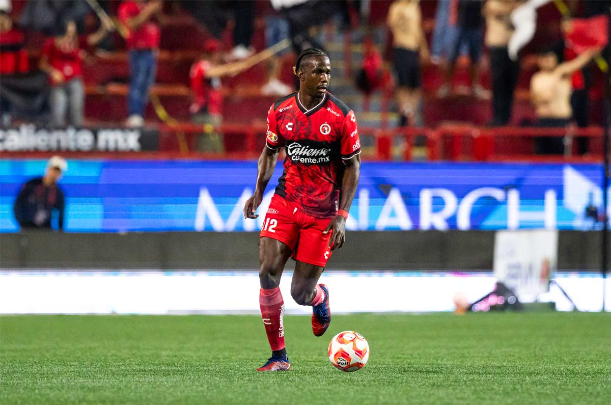 jackson-porozo-xolos-tijuana-compra