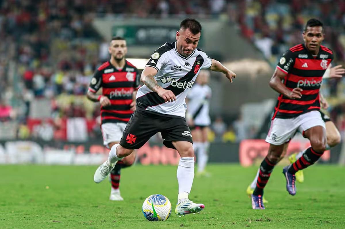 jean-meneses-duro-presente-brasil-liga-mx