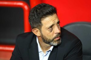 Jorge Bava fue desechado en León; cerca de cerrar por un grande