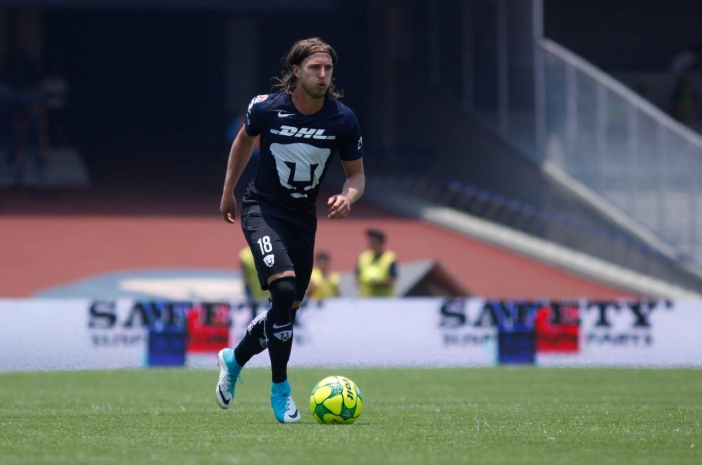 José Antonio García, defensa que demandó a los Pumas de la UNAM