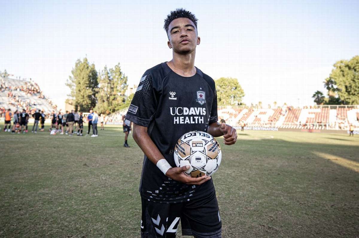 La pelea entre Selección Mexicana y Estados Unidos por Da’vian Kimbrough