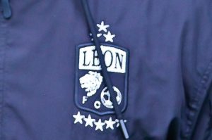 León concreta el regreso de un viejo héroe de la Esmeralda para sus banquillos