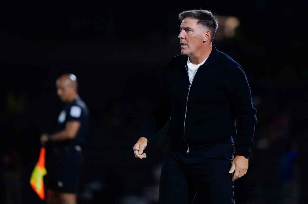 Eduardo Berizzo quedó fuera de León