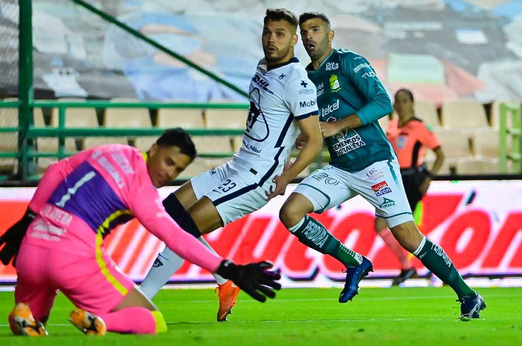 Emmanuel Gigliotti fue de los héroes ante Pumas en el Guardianes 2020