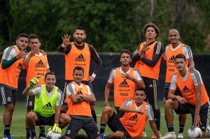 Querétaro arma un equipo con viejos héroes de la Selección Mexicana
