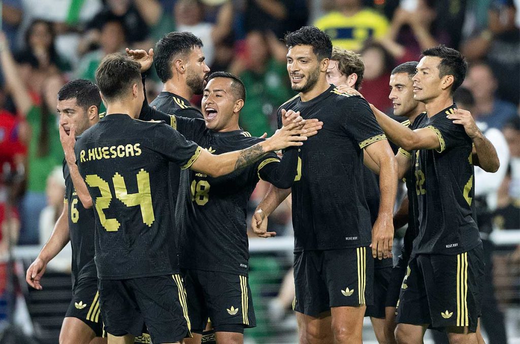 Raúl Jiménez está en su mejor momento con la Selección Mexicana
