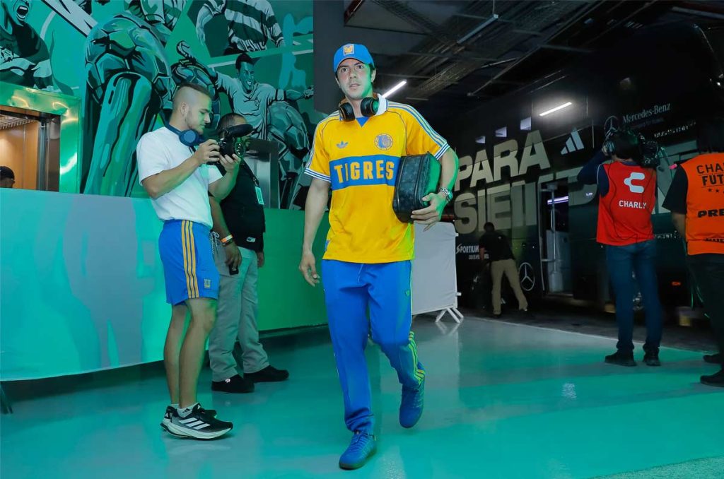 Se ha estado especulando con la salida de Sebastián Córdova en Tigres