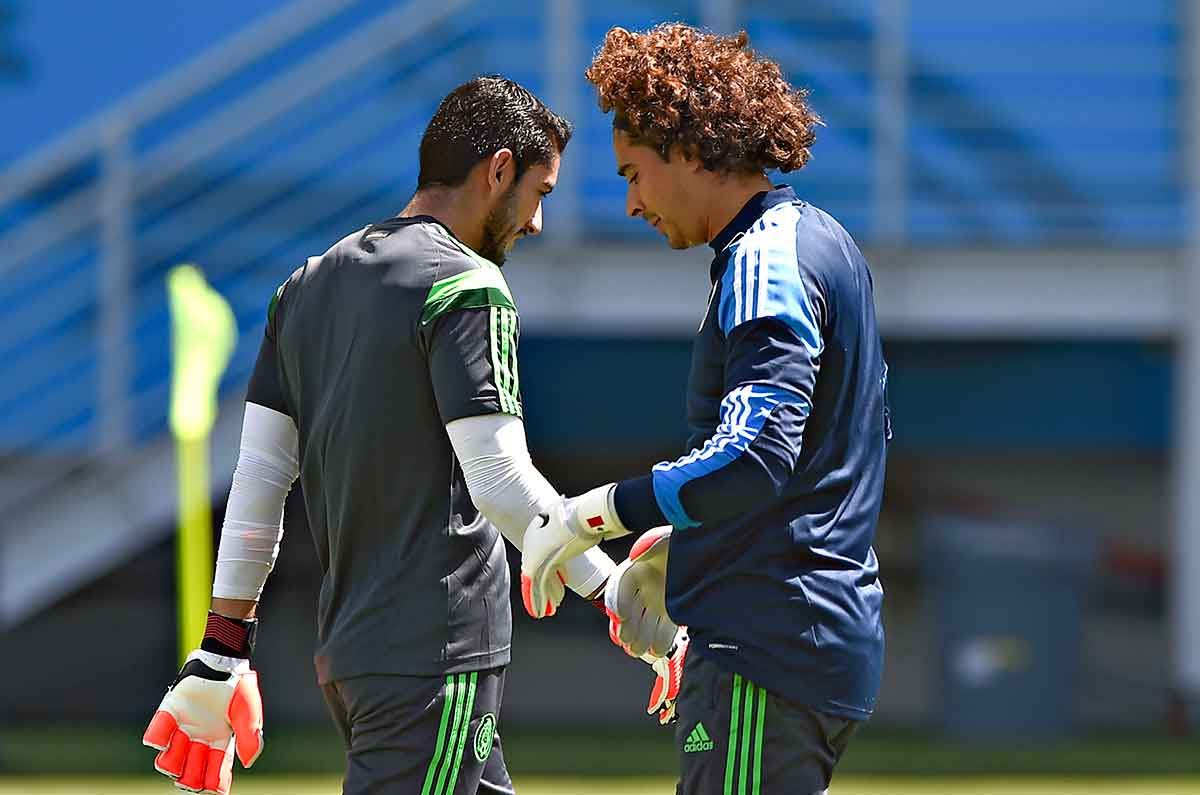 Tras su retiró, Jesús Corona tiene un recado sobre Guillermo Ochoa