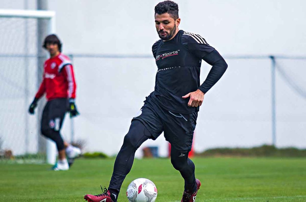 Un descarte de Puebla sustituirá a Javier Gandolfi en Atlético Nacional