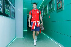 Alan Mozo encamina su adiós de Chivas
