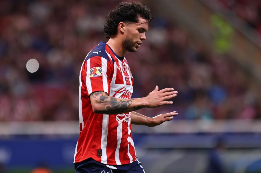 Cade Cowell, en la cuerda floja con Chivas