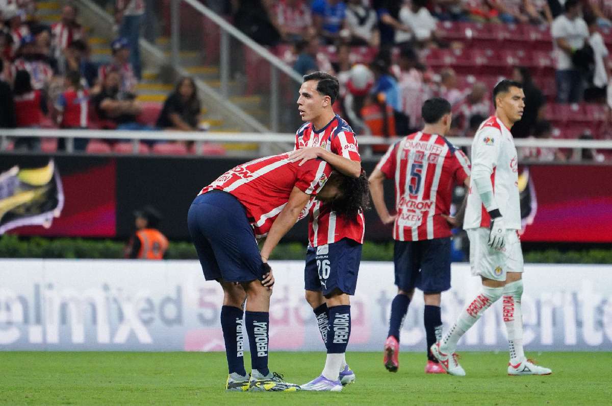 Chivas busca renovar a su joya y le pone cláusula de salida