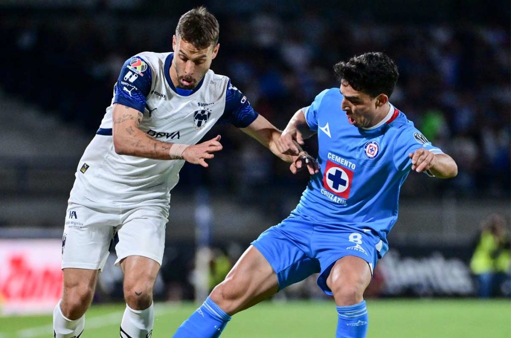 Cruz Azul vs Rayados juegan la Jornada 15 del torneo Apertura 2025 dentro de la Liga MX
