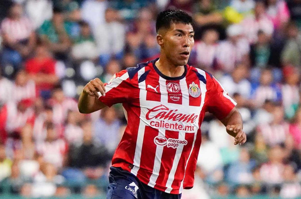 Daniel Aguirre se apunta como el titular de las Chivas de Guadalajara