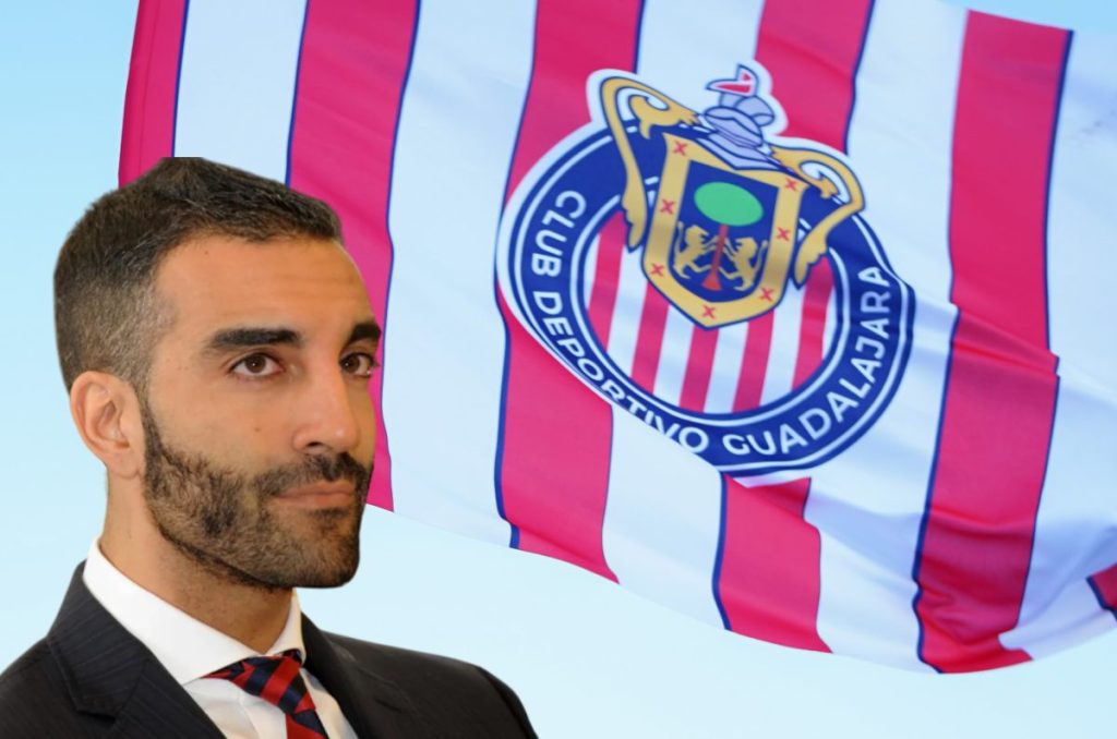 De soñar ser dueño de Chivas a ser buscado por la Interpol; Simón Levy