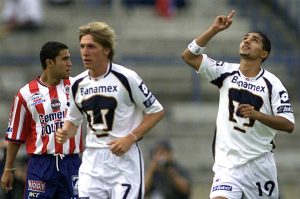 El día que Pumas humilló a Chivas 7-1 con Hat-Trick de Mariano Trujillo
